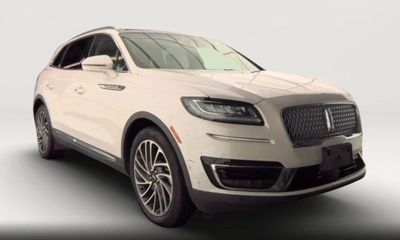 2019 Lincoln Nautilus Reserve