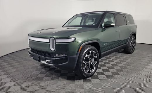 2024 Rivian R1S Adventure