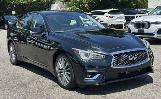 2022 Infiniti Q50 Luxe