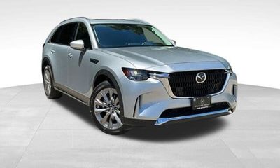 2024 Mazda CX-90 Premium Package