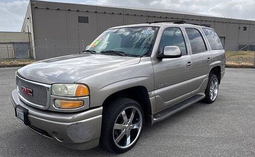2002 GMC Yukon Denali