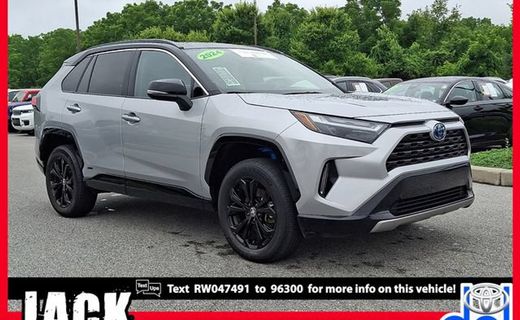 2024 Toyota RAV4 XSE