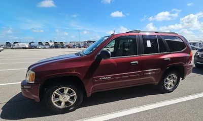 2005 GMC Envoy Denali
