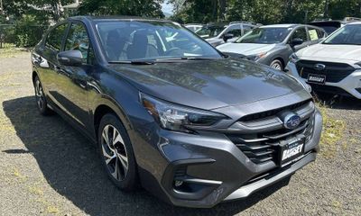 2025 Subaru Legacy Premium