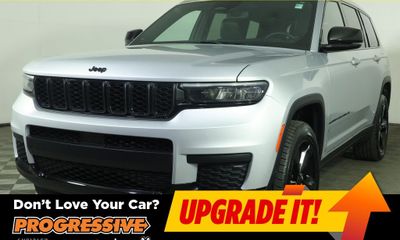 2022 Jeep Grand Cherokee L Laredo
