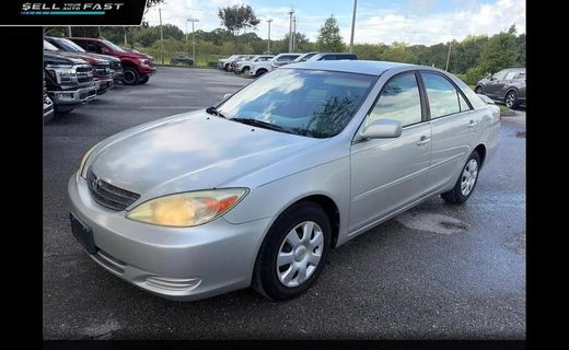 2004 Toyota Camry LE