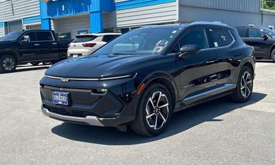 2025 Chevrolet Equinox LT