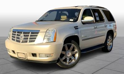 2012 Cadillac Escalade Luxury