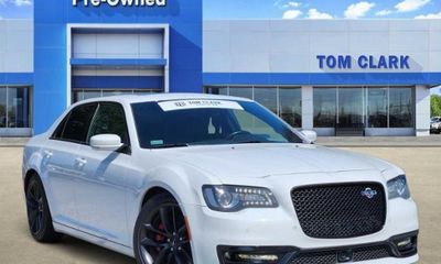2023 Chrysler 300 300C