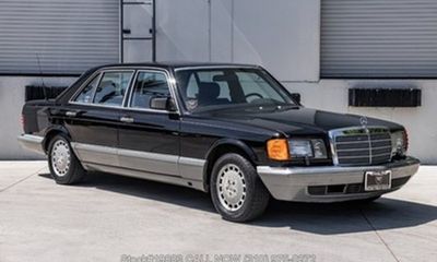 1988 Mercedes-Benz 560 560SEL
