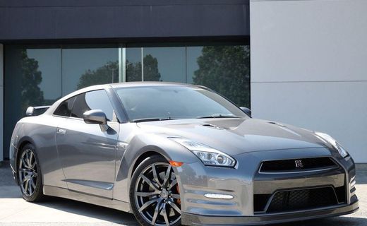 2015 Nissan GT-R Premium