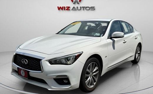 2018 Infiniti Q50 Luxe