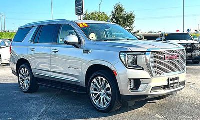 2024 GMC Yukon Denali