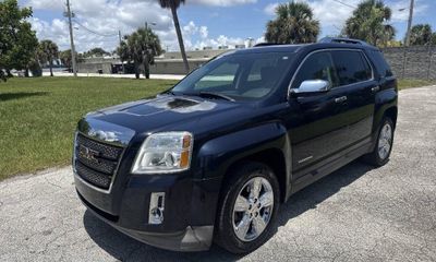 2015 GMC Terrain SLT 2