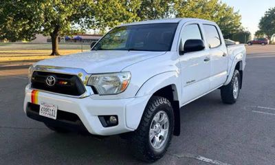 2014 Toyota Tacoma Delux Grade