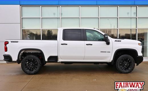2026 Chevrolet Silverado HD LT