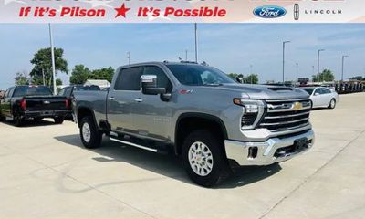 2024 Chevrolet Silverado HD LTZ