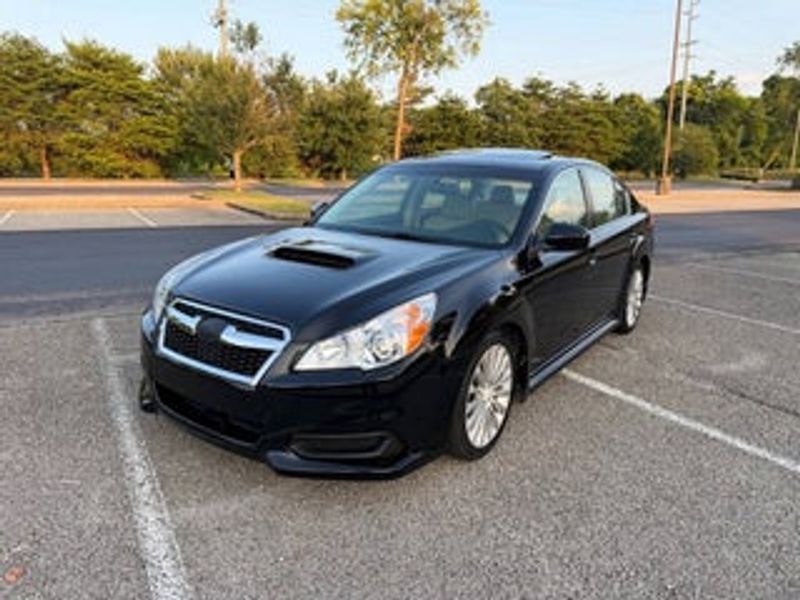 2010 Subaru Legacy — a typically priced live listing