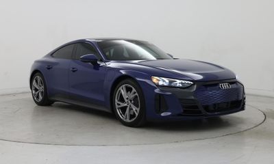 2022 Audi E-Tron GT Quattro Premium Plus