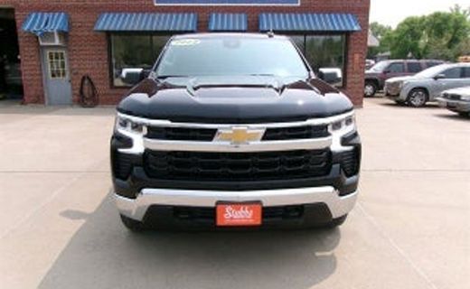 2023 Chevrolet Silverado LT