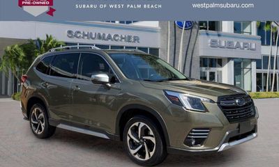 2023 Subaru Forester Touring ES Navi