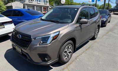 2024 Subaru Forester Premium