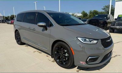2023 Chrysler Pacifica Limited