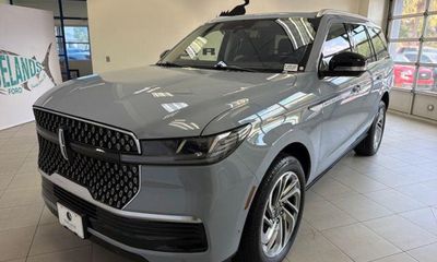 2025 Lincoln Navigator Reserve