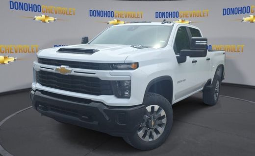 2026 Chevrolet Silverado HD Custom