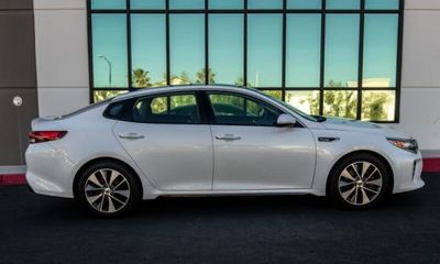2016 Kia Optima TOP