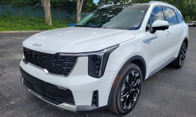 2024 Kia Sorento SX X Line