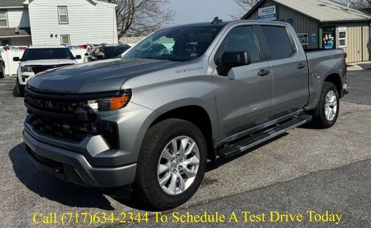 2023 Chevrolet Silverado Custom