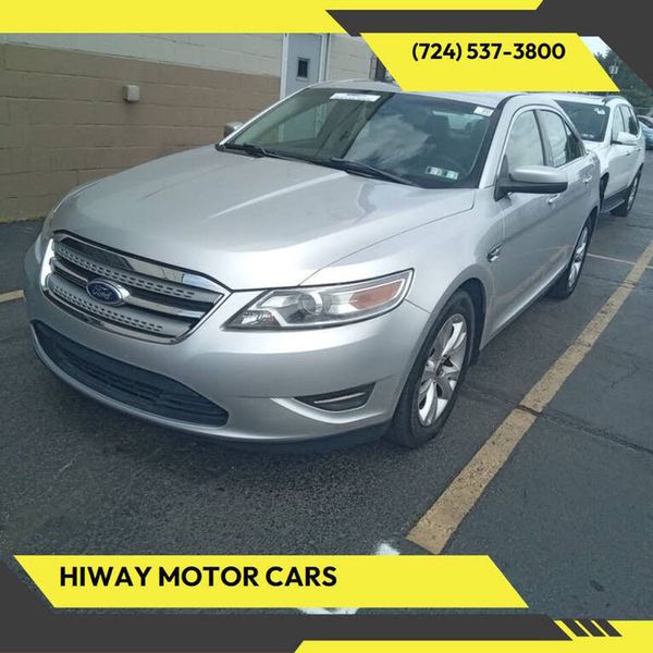 2012 Ford Taurus — a typically priced live listing