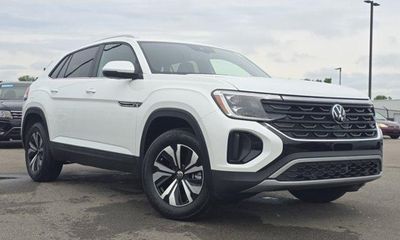 2026 Volkswagen Atlas Cross Sport 4MOTION SE