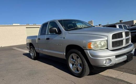 2004 Dodge RAM SLT
