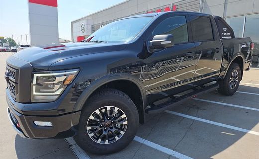 2023 Nissan Titan