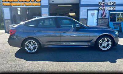 2018 BMW 330I xDrive GT