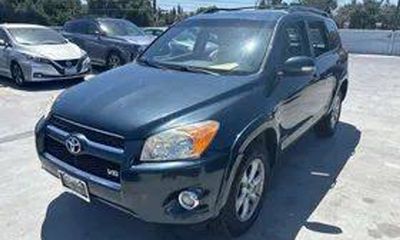 2011 Toyota RAV4 High