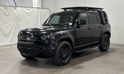 2026 Land Rover Defender 110 X Dynamic