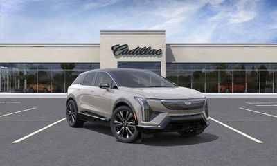2027 Cadillac Optiq Premium Luxury