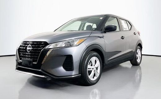 2023 Nissan Kicks S