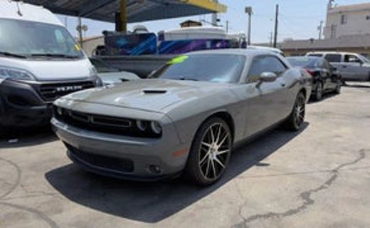2018 Dodge Challenger SXT