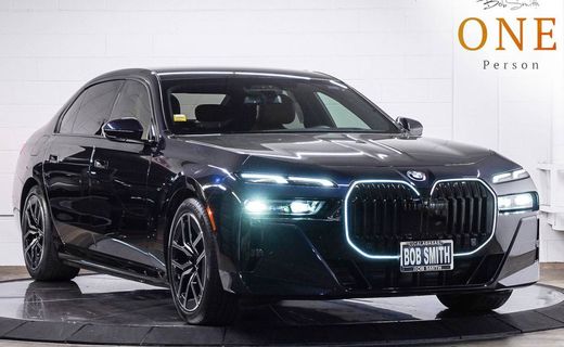2026 BMW 750E xDrive