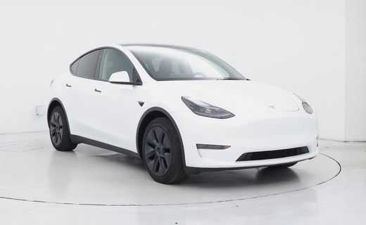 2025 Tesla Model Y Long Range