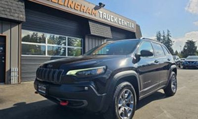 2019 Jeep Cherokee Sport