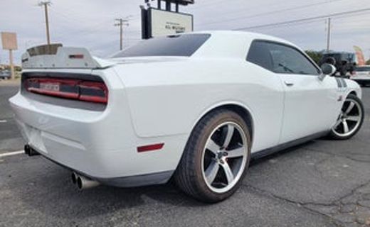 2012 Dodge Challenger SRT8