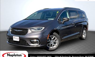 2021 Chrysler Pacifica Touring