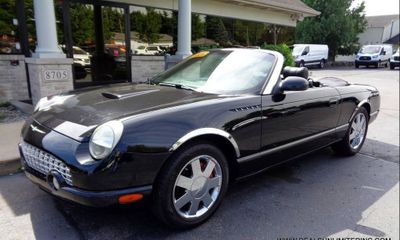 2002 Ford Thunderbird Base