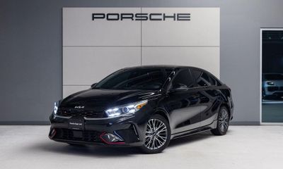 2023 Kia Forte GT Line
