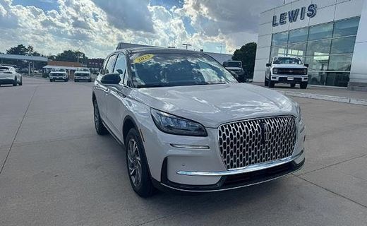 2023 Lincoln Corsair Standard